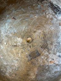 A Chinese bronze 'dragon' bell, 19th C.