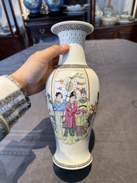 Four Chinese famille rose and verte wares, 19/20th C.