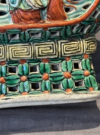 Four Chinese famille rose and verte wares, 19/20th C.