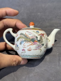 Four Chinese famille rose and verte wares, 19/20th C.