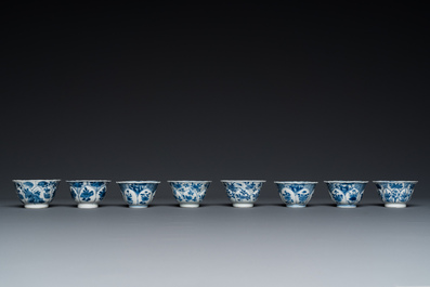 Twelve Chinese blue and white saucers and eight cups, Kangxi/Yongzheng