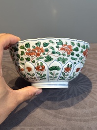 A Chinese famille verte bowl with floral design, Chenghua mark, Kangxi