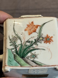 A Chinese famille verte rectangular 'lotus' teapot, Kangxi