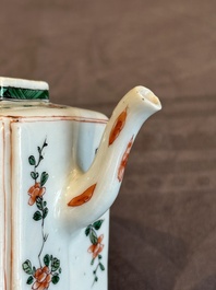 A Chinese famille verte rectangular 'lotus' teapot, Kangxi