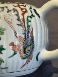 A Chinese famille verte 'phoenixes and peonies' teapot, Kangxi