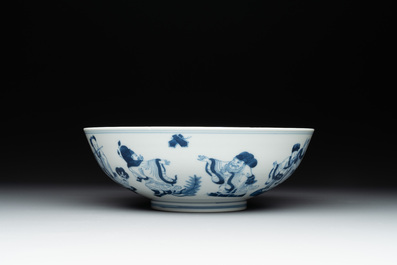 A Chinese blue and white 'Eight Immortals' bowl, Guangxu mark, 19/20th C.