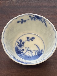 15 Chinese blue and white cups and 19 saucers, Kangxi/Yongzheng