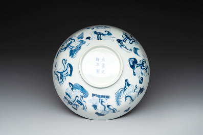 A Chinese blue and white 'Eight Immortals' bowl, Guangxu mark, 19/20th C.