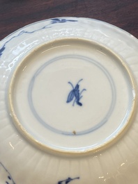 15 Chinese blue and white cups and 19 saucers, Kangxi/Yongzheng