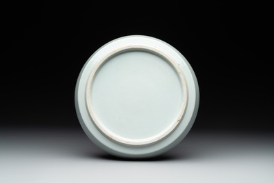 A Chinese blue and white 'river landscape' plate, 18/19th C.