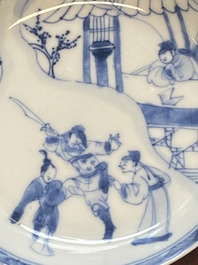 15 Chinese blue and white cups and 19 saucers, Kangxi/Yongzheng