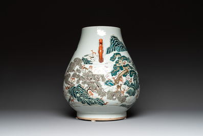 A large Chinese famille rose '100 deer' 'hu' vase, Qianlong mark, 19th C.