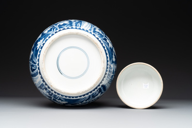 Two Chinese blue and white 'peonies' and 'peonies and antiquities' jars and covers, 19th C.