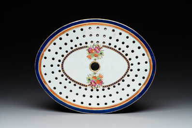 A Chinese export famille rose covered tureen and an oval dish with strainer, Jiaqing