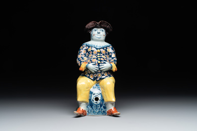A fine polychrome Dutch Delft 'bobbejak' ewer, 18th C.