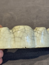 A Chinese ge-type 'shanzi' brush rest or water container, Qianlong