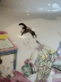 A fine Chinese famille rose vase with figural design, Yongzheng