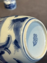 A Chinese blue and white 'Long Eliza' tea caddy and cover, artemisia leaf mark, Kangxi