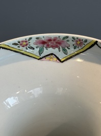 A fine Chinese famille rose vase with figural design, Yongzheng