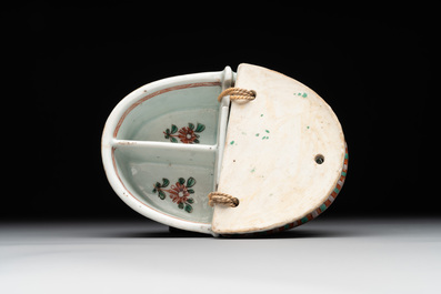 A rare Chinese famille verte spice box and cover, Kangxi