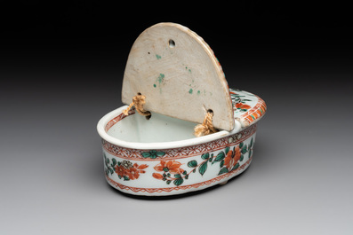 A rare Chinese famille verte spice box and cover, Kangxi