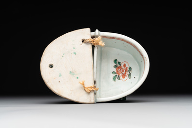 A rare Chinese famille verte spice box and cover, Kangxi