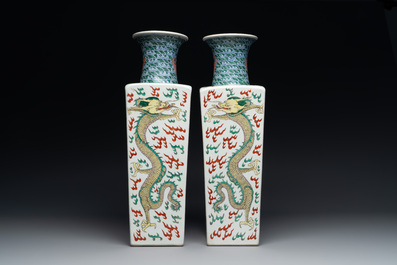 A pair of Chinese famille verte 'dragon' vases and wooden stands, Chenghua mark, 19th C.