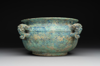 A Chinese archaic bronze water basin, 'Jian', Eastern Zhou dynasty/Spring and Autumn period
