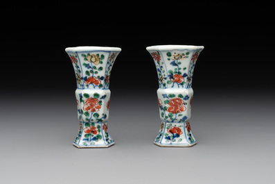 A rare Chinese famille verte garniture of five miniature vases with floral design, Kangxi