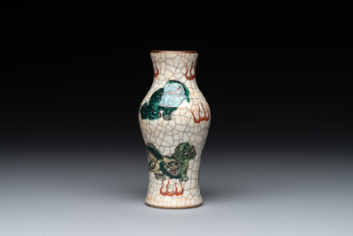 A collection of six Chinese blue and white, famille rose and verte wares, Kangxi and Tongzhi mark, 19/20th C.