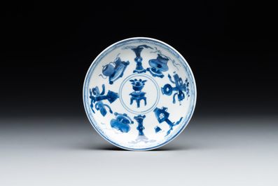 Seven Chinese blue and white cups and six saucers, Kangxi/Yongzheng