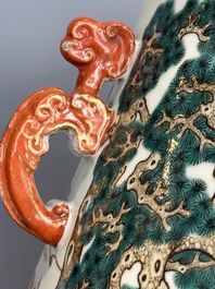 A large Chinese famille rose '100 deer' 'hu' vase, Qianlong mark, 19th C.