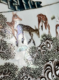 A large Chinese famille rose '100 deer' 'hu' vase, Qianlong mark, 19th C.