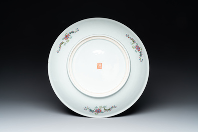 A varied collection of five Chinese famille rose, grisaille and iron-red porcelain, 20th C.
