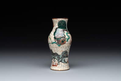A collection of six Chinese blue and white, famille rose and verte wares, Kangxi and Tongzhi mark, 19/20th C.