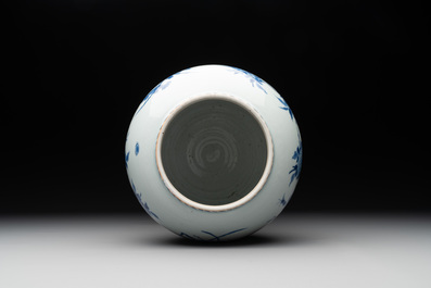 A fine Chinese blue and white 'antiquities' jar, Jiajing mark, Transitional period