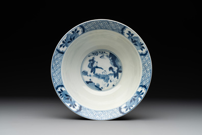 A Chinese blue and white 'klapmuts' bowl with figural design, Kangxi