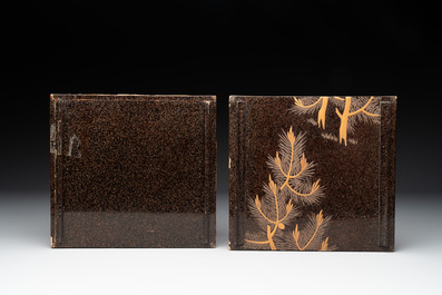 A Japanese mother-of-pearl-inlaid lacquer five-tier stacking box with two covers and a tray, 19/20th C.
