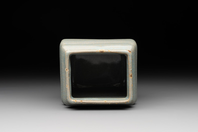 A Chinese guan-type crackle-glazed vase, Ming or earlier