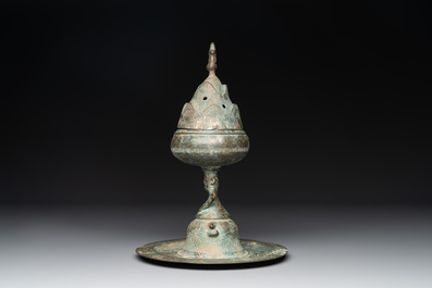A Chinese bronze 'immortal' 'boshanlu' censer and cover with a tomobako, Western Han