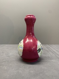 A varied collection of five Chinese famille rose, grisaille and iron-red porcelain, 20th C.