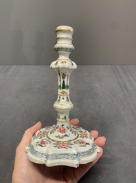 A pair of rare Chinese export famille rose candlesticks with floral design, Yongzheng/Qianlong