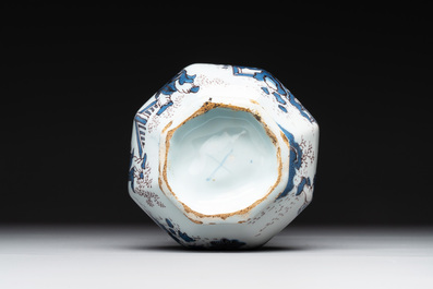 A Dutch Delft blue, white and manganese chinoiserie triple gourd vase, late 17th C.