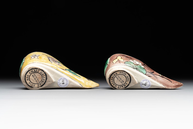 Two Chinese sancai-glazed shoes with flowers and butterflies design, Kangxi