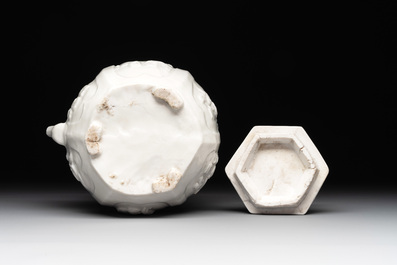 A large Chinese Dehua blanc de Chine wine pot, Kangxi