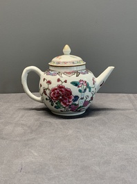 Four Chinese blue, white and famille rose teapots, Yongzheng/Qianlong