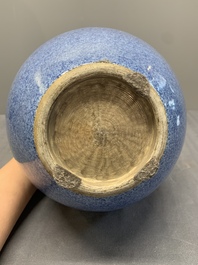 A Chinese monochrome powder blue bottle vase, 19/20 th C.