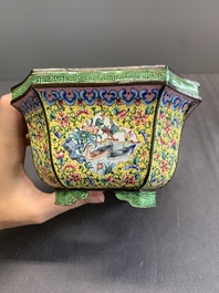 A pair of Chinese yellow-ground Canton enamel jardini&egrave;res, Jiaqing