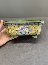 A pair of Chinese yellow-ground Canton enamel jardini&egrave;res, Jiaqing