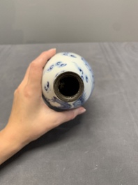 Two Chinese blue and white 'Bleu de Hue' vases with a phoenix for the Vietnamese market, Tho 壽 and Nội phủ thị nam 內府侍南 mark, 19th C.